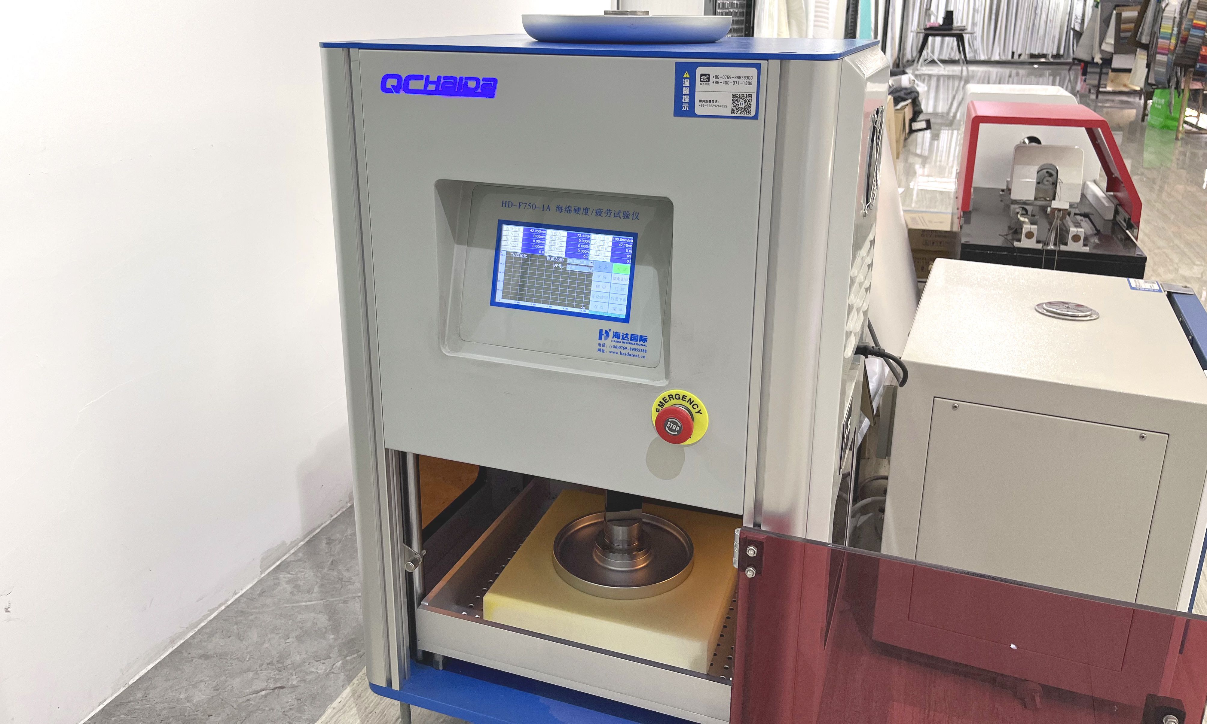 Foam hardness and fatigue tester